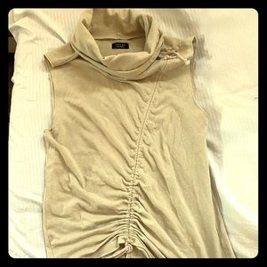 🔥Extremely RARE ZARA desert combat top must see